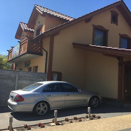 Pokoje Vip Trzesacz Bagian luar foto