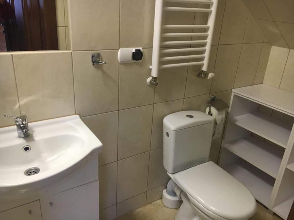 Pokoje Vip Trzesacz Bagian luar foto